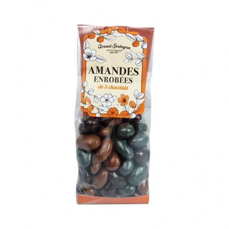 Amandes enrob&eacute;es aux 3 Chocolats