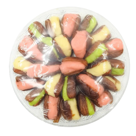 Assiette de Dattes Fourr&eacute;es
